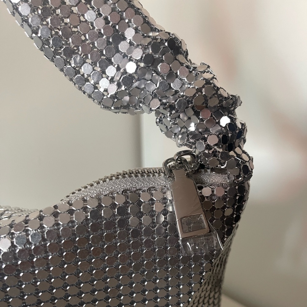 Silver Metallic Mesh Shoulder Bag/ Purse - Picture 6 of 17